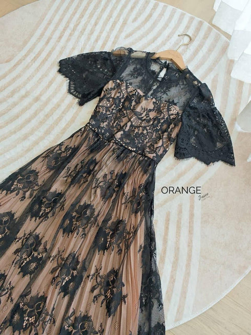 ORANGE JUICE  Black Lacey Maxi Dress